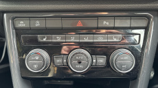 Volkswagen T-Roc 1.5 TSI EVO SEL 5dr Petrol Hatchback